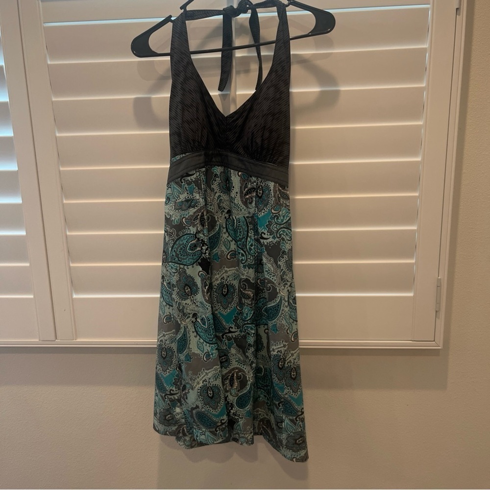 Athleta Black and Teal Midi Dress